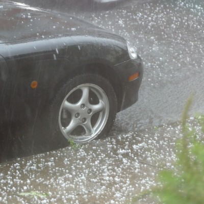 Πώς θα προστατεύσω το αυτοκίνητό μου από το χαλάζι;