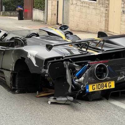 Video: Η στιγμή που μια συλλεκτική Pagani Zonda 15 εκατ. € τρακάρει με ένα Fiesta