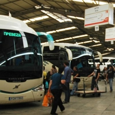 Αλλάζουν όλα στα εισιτήρια ΚΤΕΛ και λεωφορείων - Έρχεται πλαφόν τιμής
