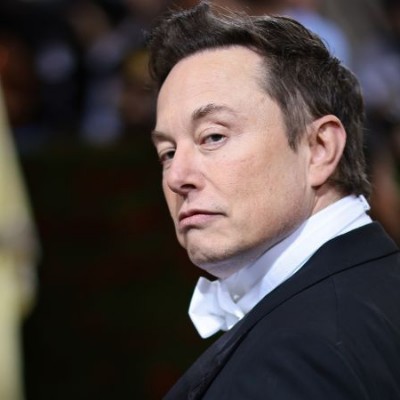 Ο Elon Musk απολύει χιλιάδες εργαζομένους – Τον αποκαλούν Γκεστάπο