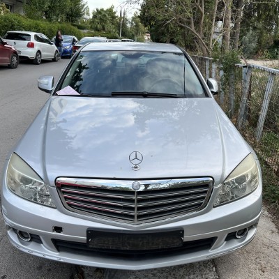 Νέος ΚΟΚ: Από ποια αυτοκίνητα δεν θα παίρνει πινακίδες η Τροχαία;