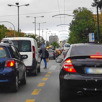 Τέλη Κυκλοφορίας 2024: Σε ποια αυτοκίνητα δεν παίζουν ρόλο τα κυβικά;