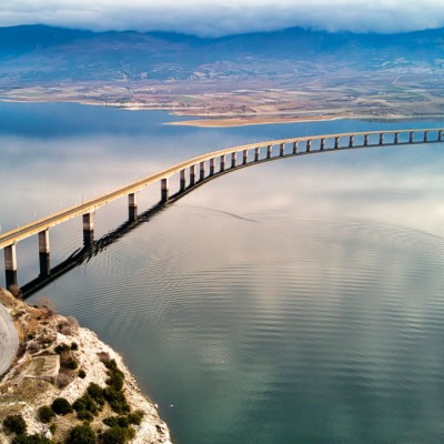 Έκλεισε η Γέφυρα Σερβίων - Ποια η σχέση της με τη φονική γέφυρα στη Γένοβα;