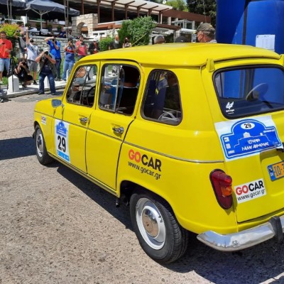 Τέλος οι αναβολές για τα ιστορικά αυτοκίνητα - Για πόσο ισχύουν οι παλιές πινακίδες