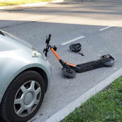 Πιο πολλά ηλεκτρικά πατίνια, λιγότεροι τραυματισμοί! - Τι λένε τα νούμερα