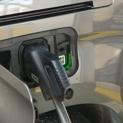 Ηλεκτρικό αυτοκίνητο με 100 €/μήνα - Πώς γίνεται;