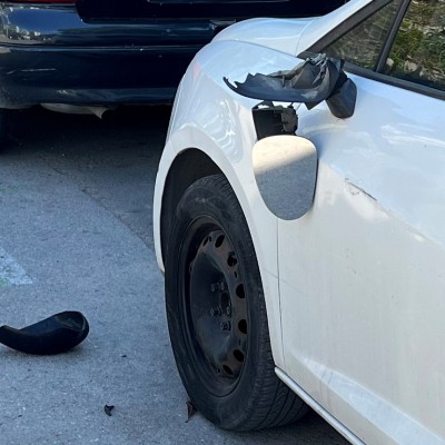 Μου έσπασαν τον καθρέπτη του αυτοκινήτου – Με καλύπτει η ασφαλιστική;