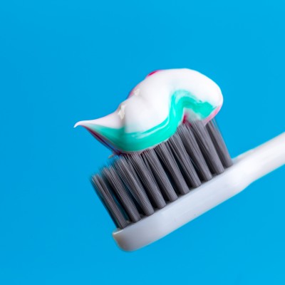 Πώς μπορούν οι... οδοντόκρεμες να βελτιώσουν τα ηλεκτρικά αυτοκίνητα;