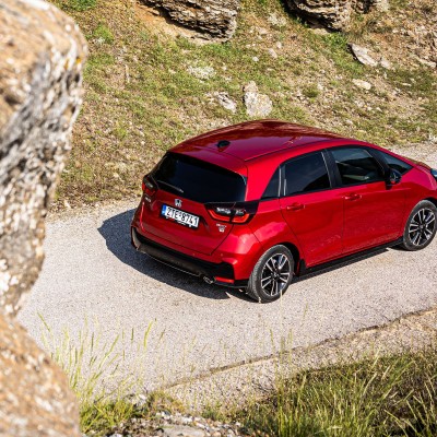 Καύσωνας: Πώς «θωρακίζεις» σωστά το αυτοκίνητο;