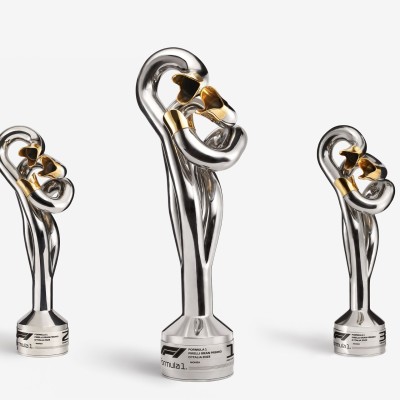 F1 GP Ιταλίας 2023: Ελληνική μυθολογία, εξατμίσεις και φίδια στο τρόπαιο των νικητών!