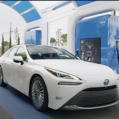 Ολυμπιακοί Αγώνες: Ποιοι δεν θέλουν το υδρογόνο της Toyota; – Μόνο ηλεκτρικά με μπαταρία