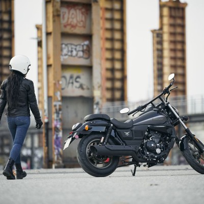 UM Motorcycles: Ήρθαν Ελλάδα οι νέες Renegade 300 – Δείτε τιμές