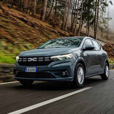 Μέχρι και 1.000 ευρώ φθηνότερο το Dacia Sandero Streetway - Η νέα τιμή