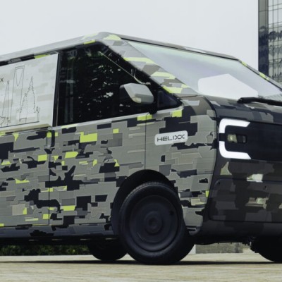 Ηλεκτρικό van από 5 πλαστικά κομμάτια - Θα γίνεται δικό σου με 0,24 €/ώρα!