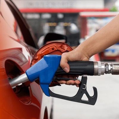 Το καύσιμο που δεν αγοράζει κανείς στην Ελλάδα