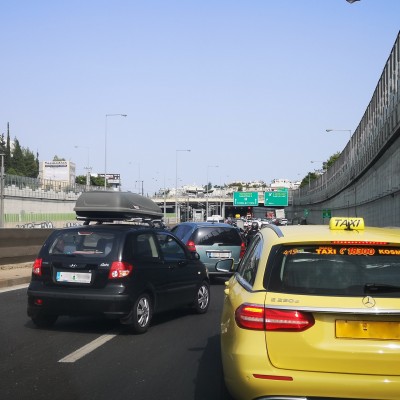 Τι συμβαίνει στην Αττική Οδό; Γιατί έχουν μπλοκάρει όλοι οι δρόμοι;