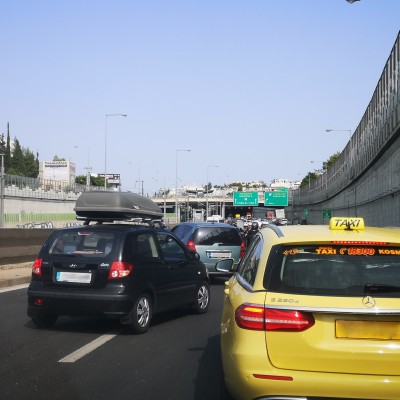 Παραλύει η Αττική: Απεργία σε λεωφορεία, μετρό και ταξί – Τι ισχύει