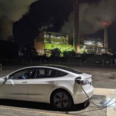 Πόσο ρυπαίνουν, πραγματικά, τα ηλεκτρικά αυτοκίνητα στην Ελλάδα;