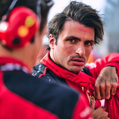 F1: Στο νοσοκομείο ο Sainz – Νέος teammate για το Leclerc