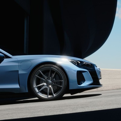 Continental: Όλα τα ελαστικά θα είναι συμβατά με ηλεκτρικά αυτοκίνητα