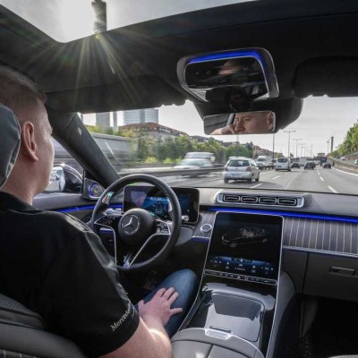 Επίσημο: Απαγορεύονται τα αυτοκίνητα αυτόνομης οδήγησης Επιπέδου 3 – Σε ποια αγορά;