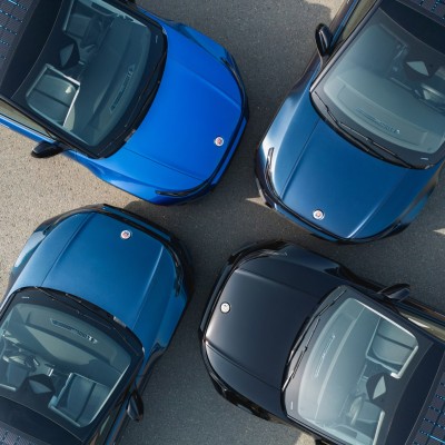 Οι Ευρωπαίοι γύρισαν την πλάτη σε ηλεκτρικά και ντίζελ – Ποια οχήματα επέλεξαν