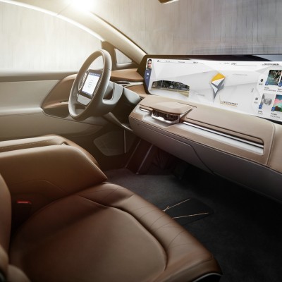 Το SUV με την μεγαλύτερη οθόνη στην Ελλάδα