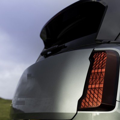 Premium στιλάτο SUV με 170 ίππους, πορτμπαγκάζ 450 lt και τιμή 34.500 € - Ποιο είναι;