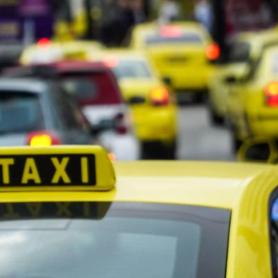 Άδεια ταξί στην Ελλάδα - Τι ισχύει