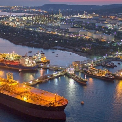 2 μισθοί δώρο από μεγάλη πετρελαϊκή στην Ελλάδα - Δείτε πόσα χρήματα δίνει