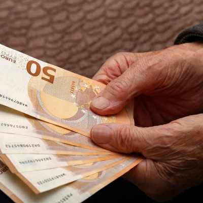 Πάτρα: Αυτός είναι ο άντρας που πήγε να κλέψει 175.000 ευρώ από ηλικιωμένη για Τροχαίο