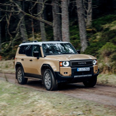 Στην Ελλάδα το νέο Toyota Land Cruiser – Τιμές