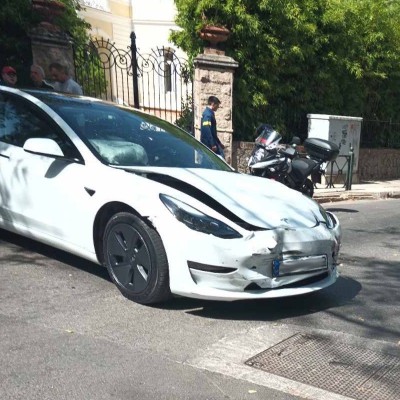 Tesla εναντίον Kia στην Κηφισιά - Ποιος κέρδισε;