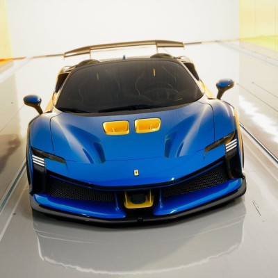 Η Ferrari χρέωνει 7.000 ευρώ την «ασφάλεια» των μπαταριών της! Για ποιον λόγο