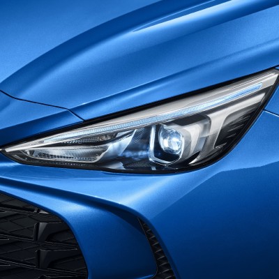 Υβριδικό supermini με 195 PS που καίει 4,4 lt/100km και κάνει 19.950 ευρώ – Ποιο είναι;