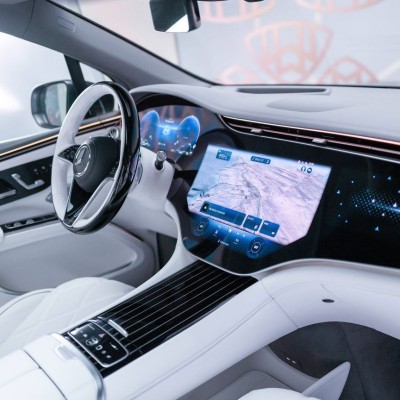 Έρχεται το τέλος των ψηφιακών οθονών – Τι αλλάζει από το 2026, τι έδειξε μεγάλη έρευνα