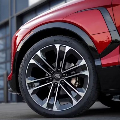 Το μοναδικό SUV στον κόσμο που διατίθεται ως FWD, RWD και AWD