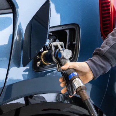 To Kia που γλυτώνει τον οδηγό από 5.000 ευρώ σε καύσιμα  ετησίως - Πρώτη τιμή