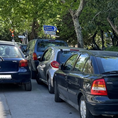 1 στους 2 οδηγούς δεν το γνωρίζει - Πότε η πυροσβεστική έχει το δικαίωμα να σπάσει το παράθυρο;