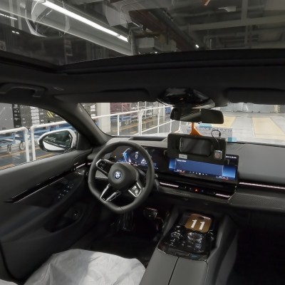 Η επαναστατική τεχνολογία της BMW – Τα μοντέλα της κινούνται χωρίς οδηγούς στα εργοστάσια της