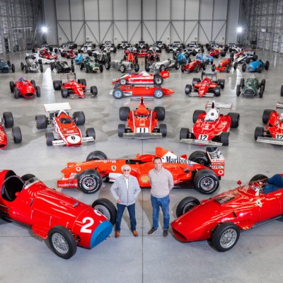 Ο 32χρονος που έδωσε 600 εκατ. ευρώ για 69 αυτοκίνητα – Αγόρασε τη συλλογή του Ecclestone [video]