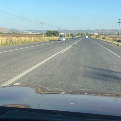 Τι σημαίνει αυτό το σινιάλο που κάνουν οι οδηγοί στην επαρχία;