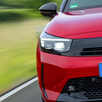 Το αυτοκίνητο που κοστίζει στην Ελλάδα 17.700 ευρώ – Έφτασε στο Νο1 της Γερμανίας