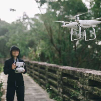 Πρόστιμο 2.800 ευρώ σε μεθυσμένο χειριστή… drone