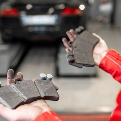 Κάθε πότε πρέπει να αλλάζω τακάκια φρένων - Πόσο κοστίζουν