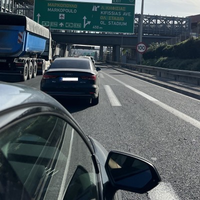 Τα 10 μεγάλα λάθη που κάνουν οι Έλληνες στον δρόμο - Έχουν πρόστιμο από 80 έως 100 ευρώ