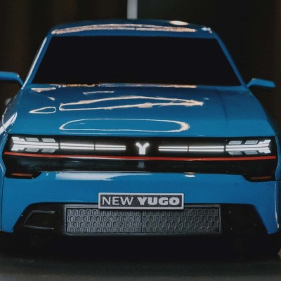 Η μεγάλη επιστροφή του Yugo – Μικρό, προσιτό, κουκλί, σε βενζίνη και ηλεκτρικό