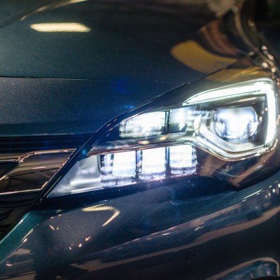 Πόσο κοστίζει να βάλω φώτα LED στο αυτοκίνητο;