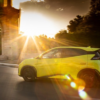 BYD Dolphin Surf – Δοκιμάζουμε τη μεσαία έκδοση, τι χάνεις και τι κερδίζεις;