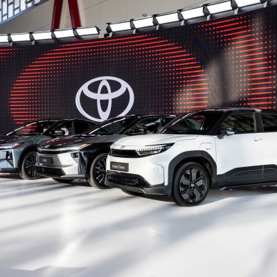 Ό,τι πρέπει να γνωρίζετε για το νέο B-SUV της Toyota – Έρχεται Ελλάδα τον Σεπτέμβριο